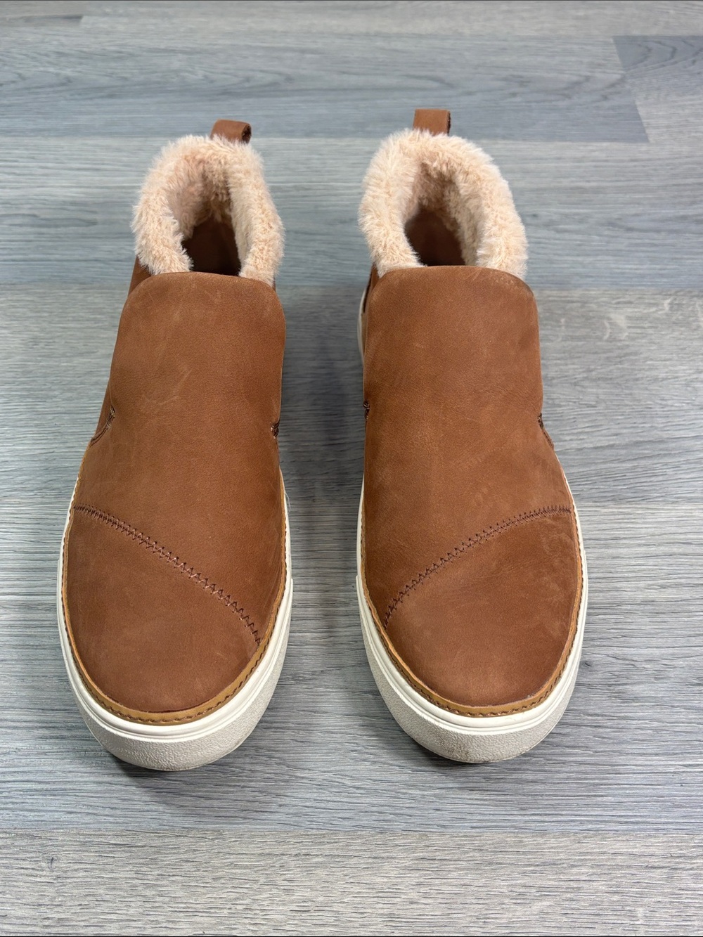 TOMS Womens Paxton Leopard Faux Shearling Slip On Sneaker Ankle Boots size 8.5